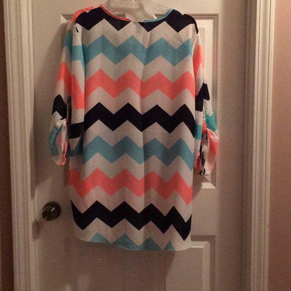 Chevron top - Picture 5 of 5